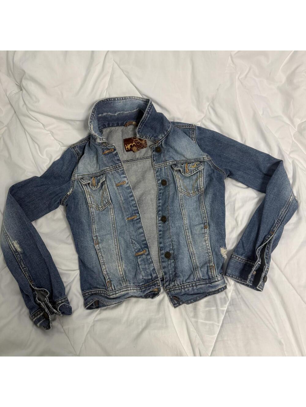 Vintage Y2K 2000s Hollister Co. Women's Blue Jean Jacket